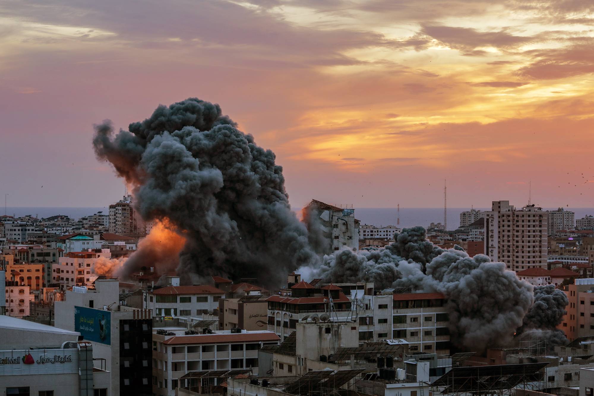 نداء عاجل من كنديين عالقين في غزة للحكومة الكندية: انقذونا قبل أن نموت