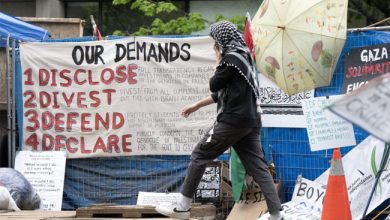 صورة المخيم الفلسطيني في جامعة ماكجيل يتحدى السلطات مع استمرار الاحتجاجات