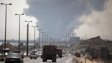 صورة مقتل وإصابة المئات بانفجار كيميائي في ميناء إيراني رئيسي
