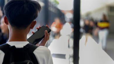 صورة كيبيك تحظر الهواتف في المدارس بدءاً من العام المقبل